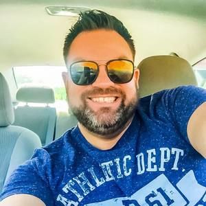 Meet your Posher, Christopher